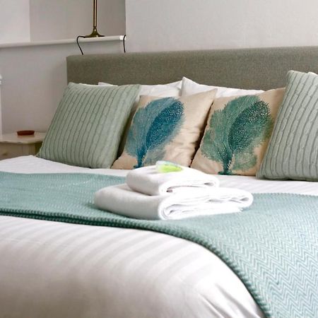 The Dolphin Hotel エクスマウス エクステリア 写真